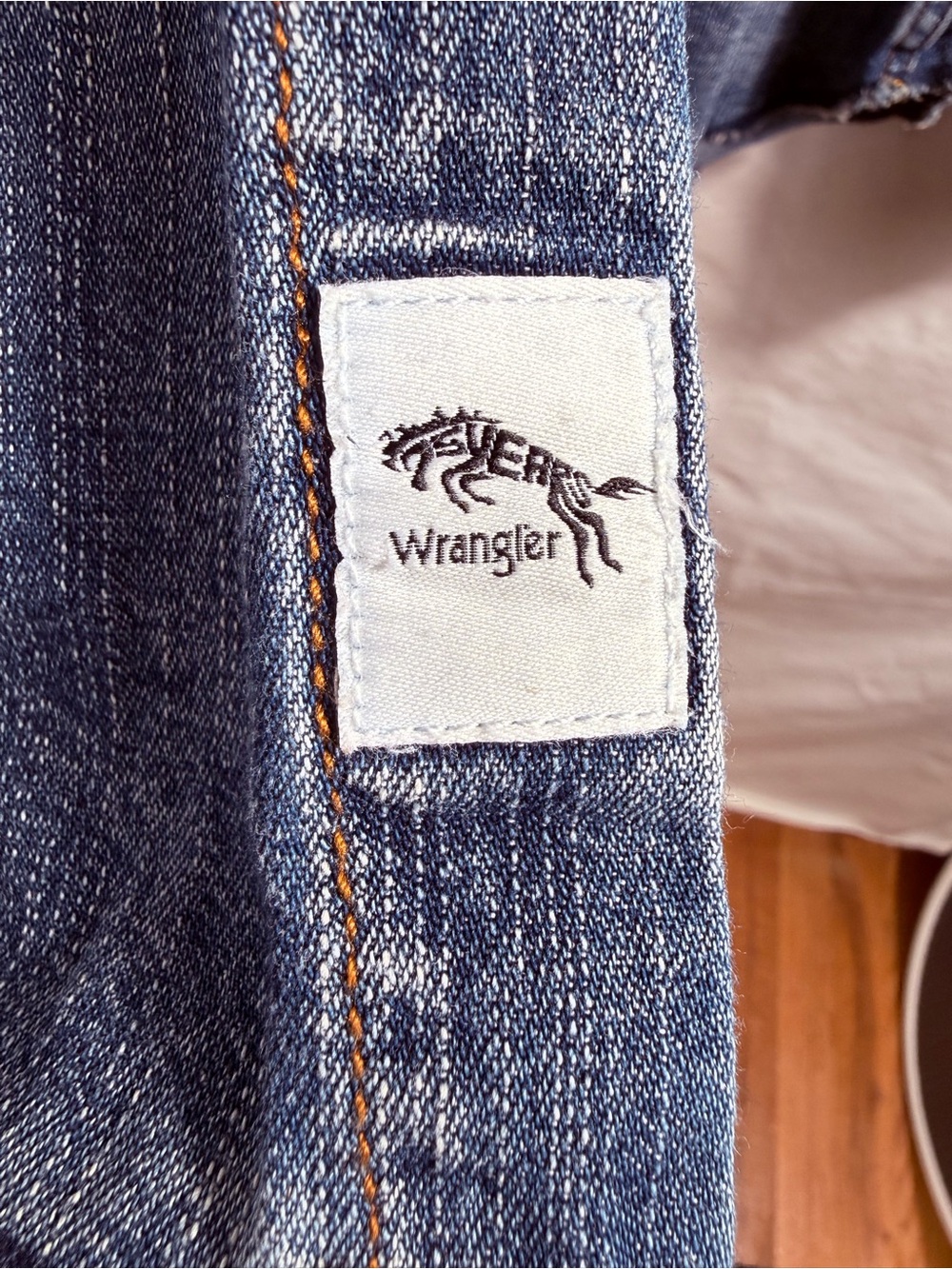 Wrangler Men's Cowboy Cut Long-Sleeve Western Denim Snap Work Shirt 100% Cotton - Picture 4 of 5